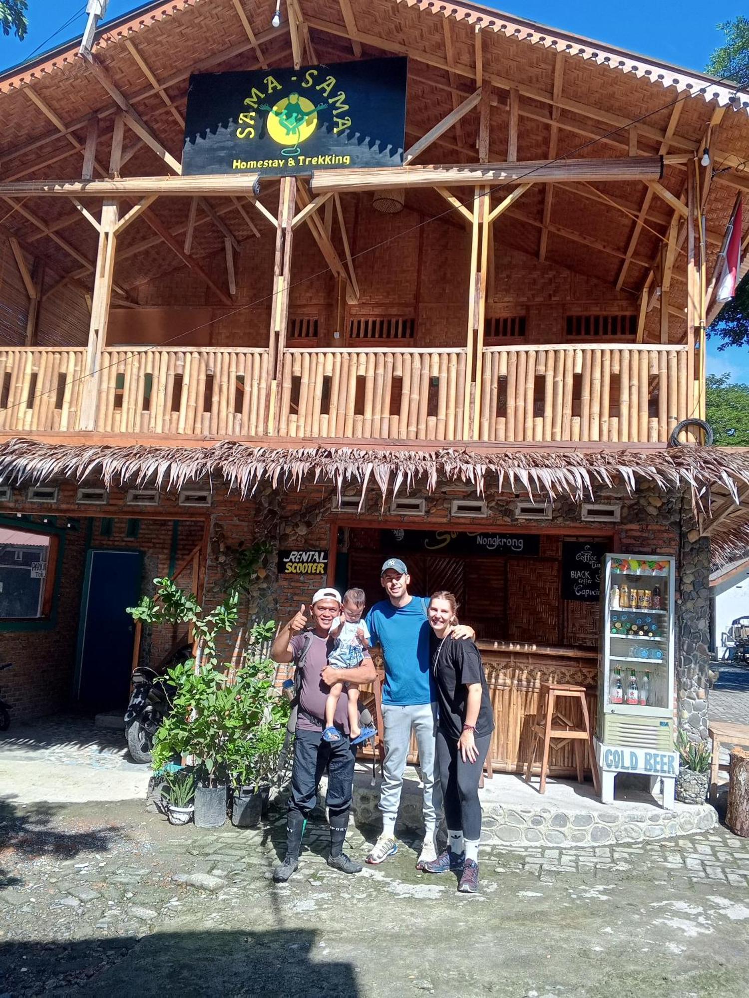 Sama Sama Homestay & Trekking Only Stay Here Book Trekking And Transport With Us Bukit Lawang Bagian luar foto