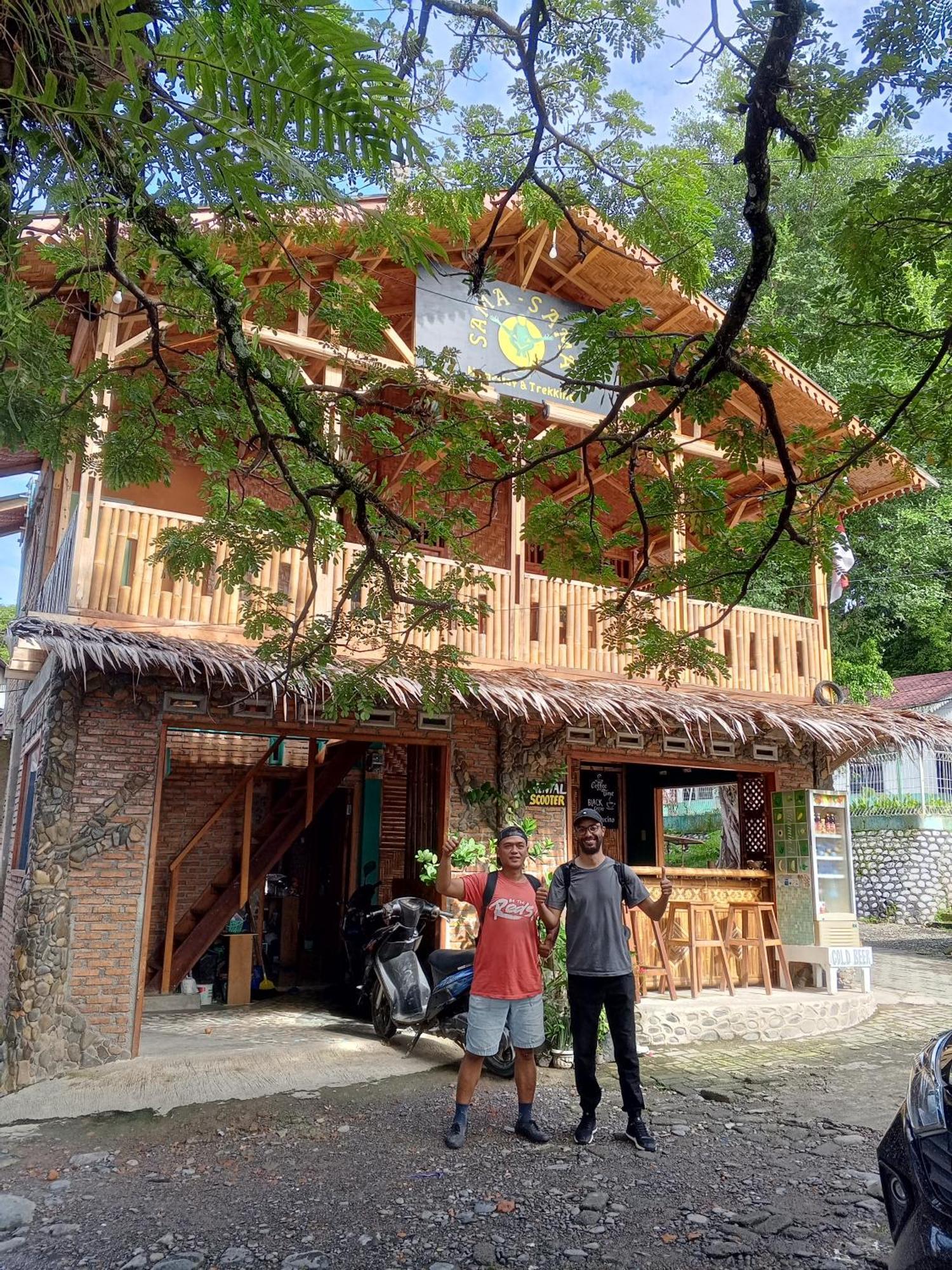 Sama Sama Homestay & Trekking Only Stay Here Book Trekking And Transport With Us Bukit Lawang Bagian luar foto